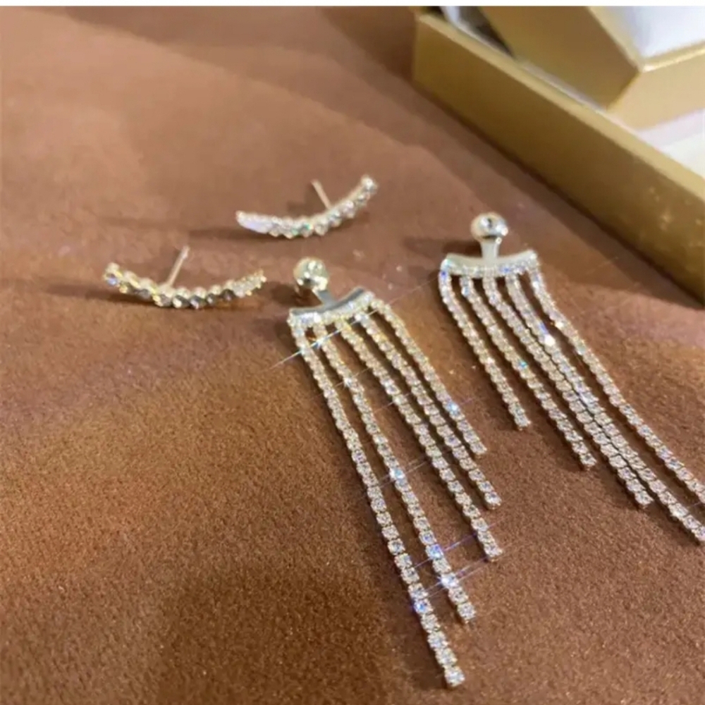 Rhinestone Decor Chain Tassel Dangle Earrings~NEW - Picture 3 of 10